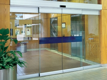 باب مدخل زجاجي الكتروني